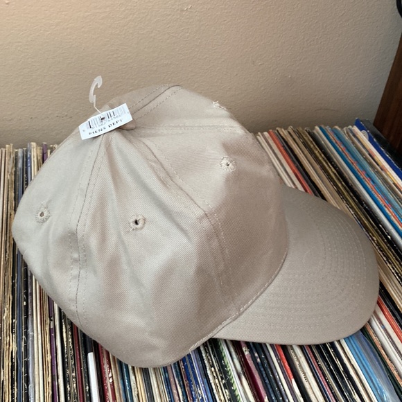 2 Unisex Classic Navy Blue + Tan Baseball Hats Cap NWT - Picture 12 of 16